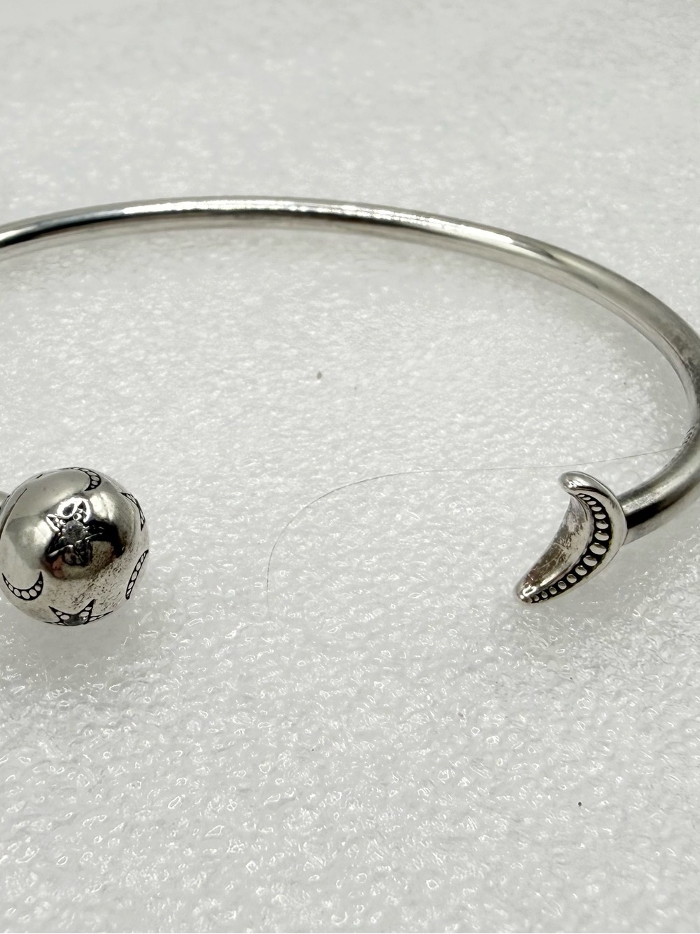 This Pandora Moments Moon & Stars Open Bangle sterling silver - Picture 3 of 10